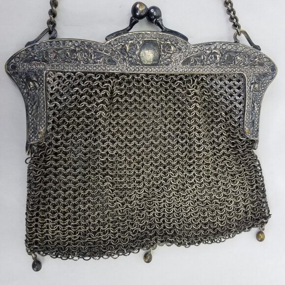 Victorian Purse GERMAN SILVER Mesh EVENING Bag Ornate Floral Frame Kiss Lock VTG - Picture 9 of 11